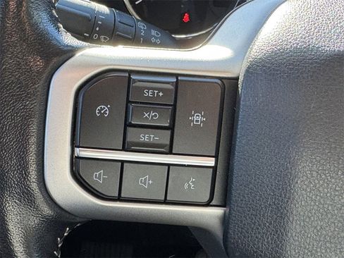 Certified 2022 Ford Expedition XLT image 20