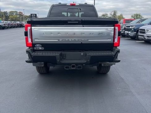 Used 2024 Ford F250 Platinum AWD/4WD image 6