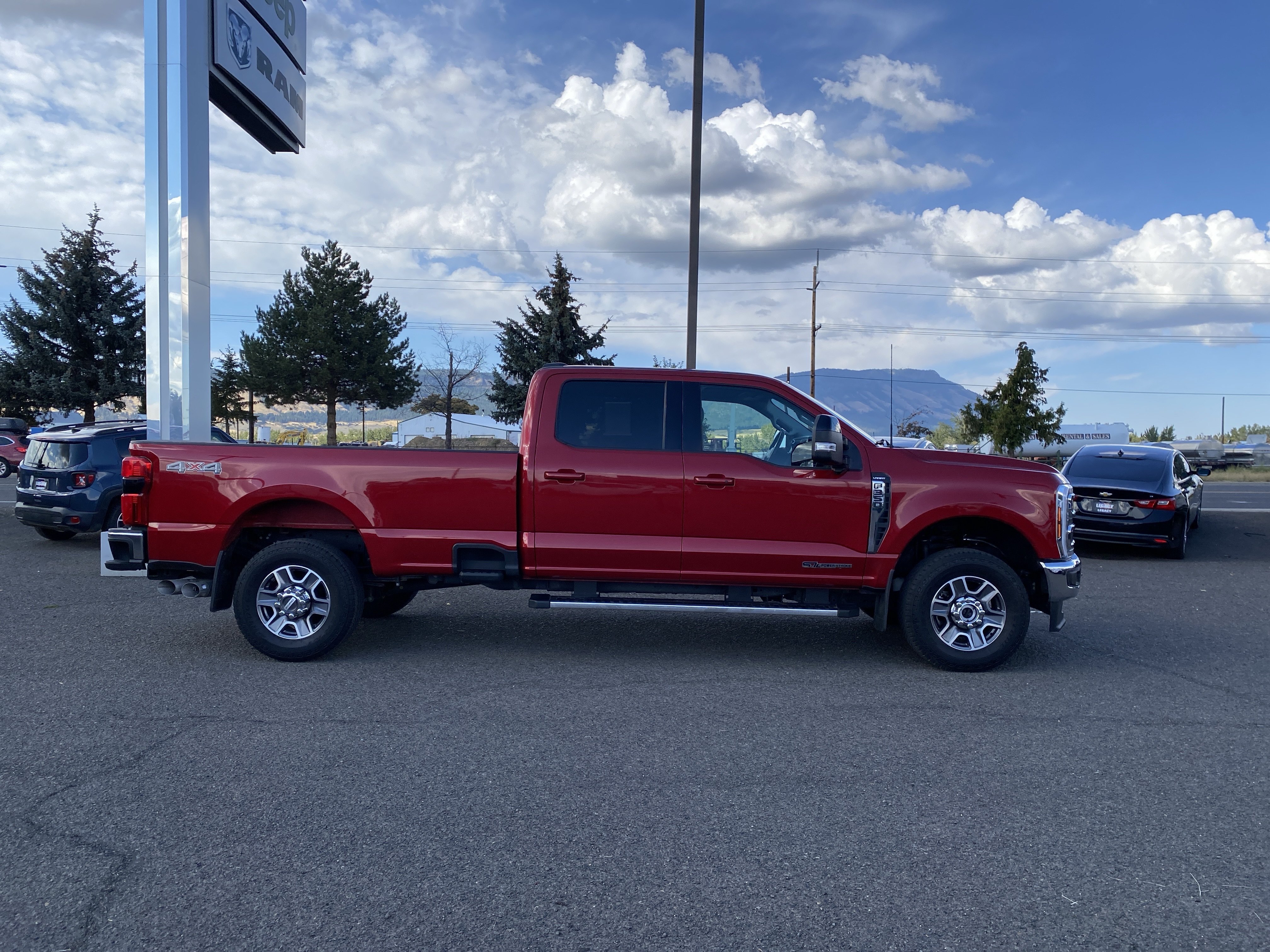 Used 2024 Ford F350 Lariat w/ Camper Package AWD/4WD image 2