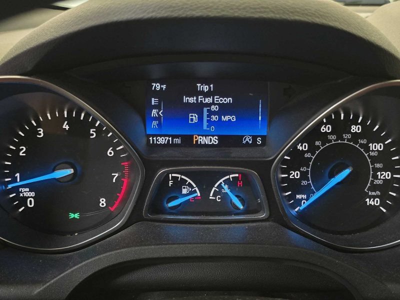 Used 2017 Ford Escape SE FWD image 9