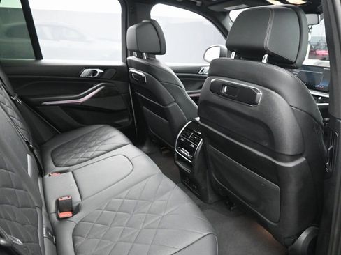 Used 2024 BMW X5 xDrive40i image 39