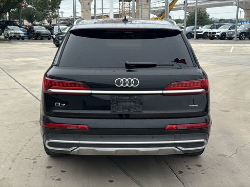 Used 2020 Audi Q7 3.0T Premium Plus AWD/4WD image 6