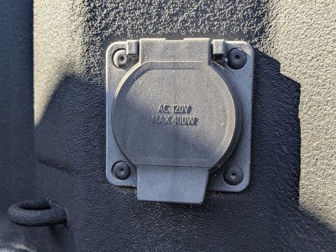 Certified 2022 Chevrolet Silverado 1500 LT image 16