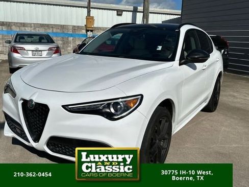 Used 2020 Alfa Romeo Stelvio Sport w/ Quick Order Package 22K Sport image 1