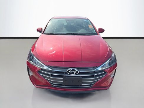 Used 2020 Hyundai Elantra SE FWD image 2