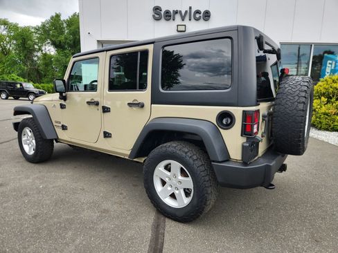 Used 2017 Jeep Wrangler Unlimited Sport w/ Quick Order Package 24S AWD/4WD image 10