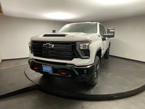 New 2026 Chevrolet Silverado 2500 LT w/ Trail Boss Package AWD/4WD image 3