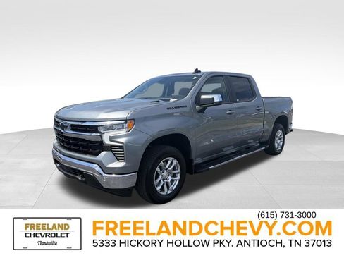 Used 2025 Chevrolet Silverado 1500 LT w/ LPO, Dark Essentials Package AWD/4WD image 7
