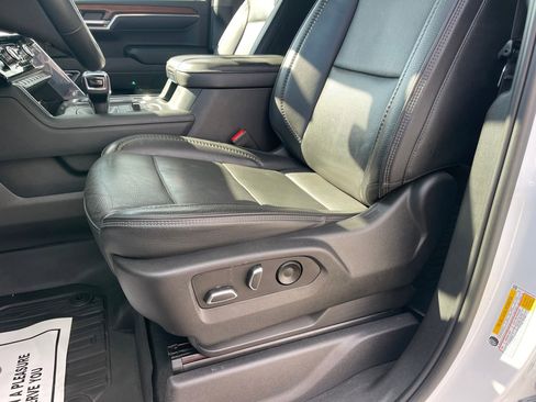 Used 2023 GMC Sierra 1500 Denali w/ Denali Reserve Package image 14