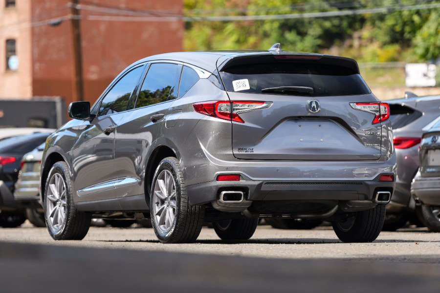 Used 2023 Acura RDX w/ Technology Package AWD/4WD image 4