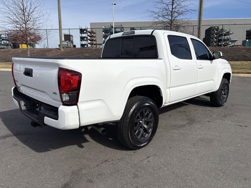 Used 2023 Toyota Tacoma SR image 9
