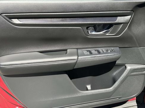 Certified 2025 Honda CR-V LX image 14