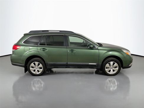 Used 2012 Subaru Outback 3.6R Limited image 8