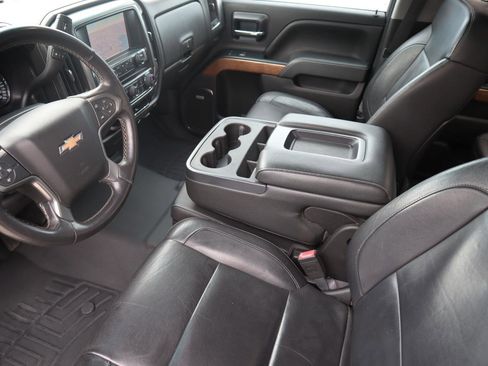 Used 2014 Chevrolet Silverado 1500 LTZ image 32