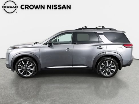 New 2026 Nissan Pathfinder Platinum image 8