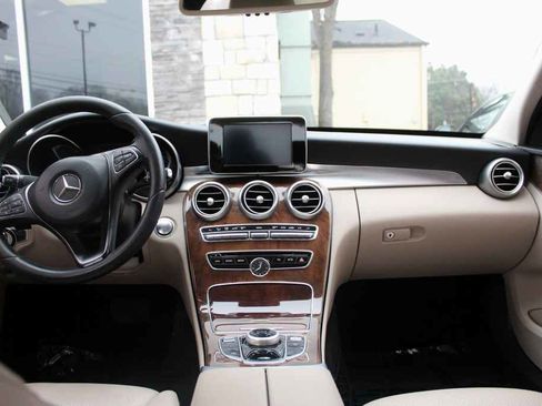 Used 2017 Mercedes-Benz C 300 Sedan image 26
