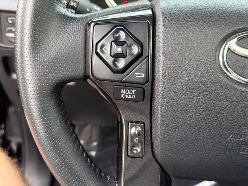 Used 2019 Toyota 4Runner Limited AWD/4WD image 20