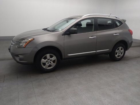 Used 2015 Nissan Rogue S w/ Convenience Package image 2