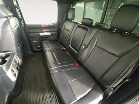 Certified 2022 Ford F350 Lariat w/ Camper Package AWD/4WD image 13