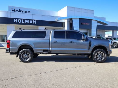 Used 2024 Ford F350 Lariat w/ Lariat Ultimate Package image 2