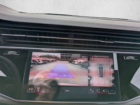 New 2026 Audi SQ8 Prestige image 14