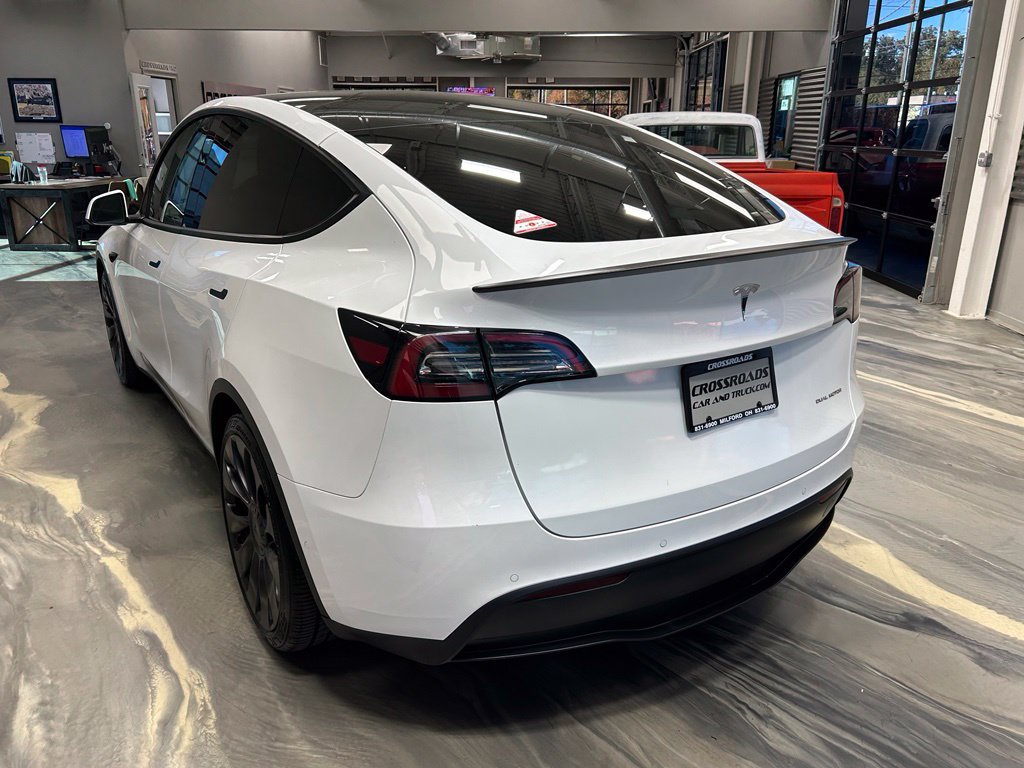 Used 2022 Tesla Model Y Performance AWD/4WD image 35