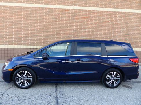 Used 2024 Honda Odyssey Touring image 5
