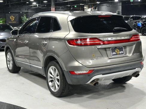 Used 2017 Lincoln MKC Select w/ Select Plus Package image 3