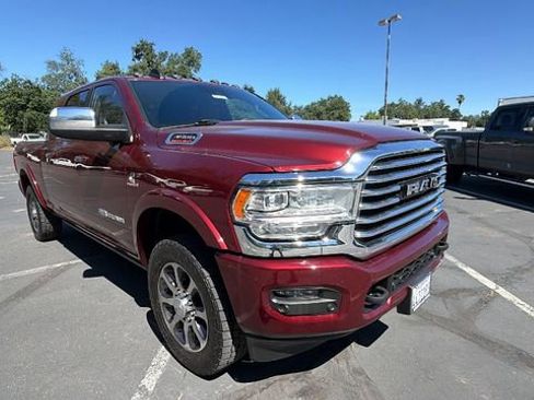 Used 2022 RAM 3500 Limited AWD/4WD image 2