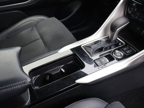 Used 2024 Mitsubishi Eclipse Cross SE AWD/4WD image 13