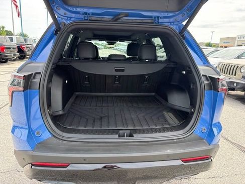 Used 2025 Chevrolet Equinox RS w/ Safety and Technology Package FWD image 15