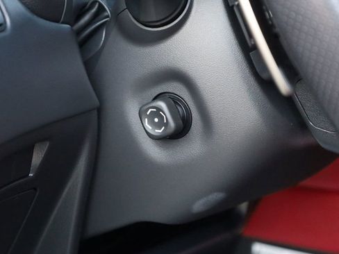 Used 2023 Lexus LX 600 F Sport image 31