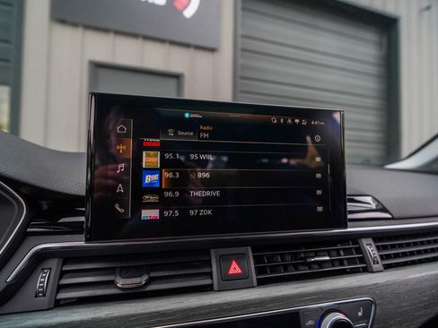 Used 2021 Audi A4 2.0T allroad Premium Plus image 21