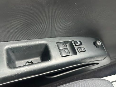 Used 2005 Nissan 350Z Enthusiast w/ (S02) Side Air Bags Pkg image 15