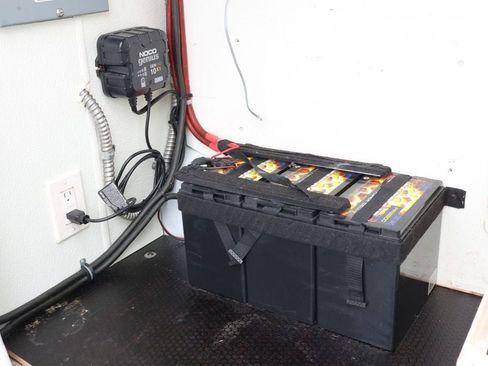 Used 2021 Nissan NV 2500 S image 20