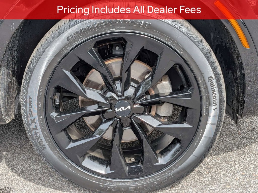 Used 2023 Kia Sorento SX AWD/4WD image 11