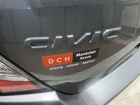 Used 2018 Honda Civic Sport image 7