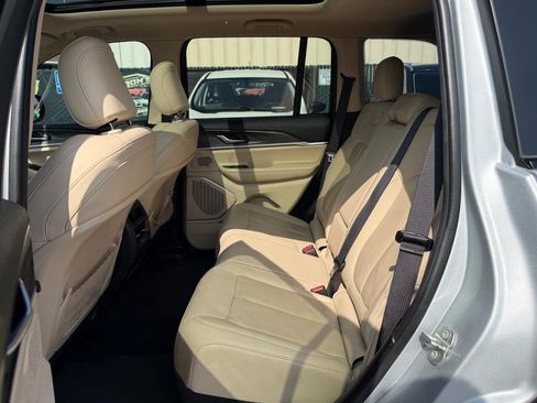 Used 2022 Jeep Grand Cherokee Limited AWD/4WD image 52