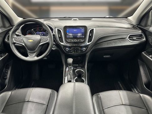Used 2023 Chevrolet Equinox Premier FWD image 17