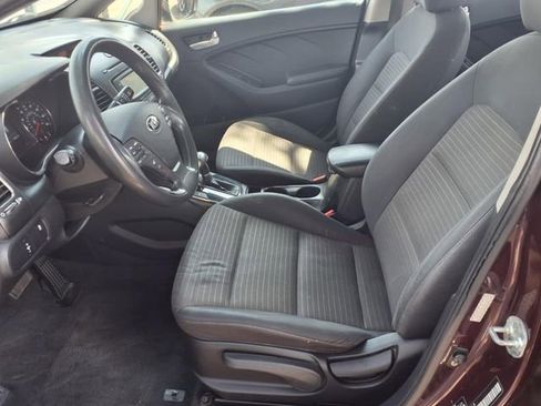 Used 2017 Kia Forte LX w/ LX Popular Package FWD image 10