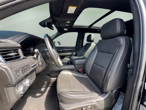 Used 2023 GMC Yukon Denali AWD/4WD image 20