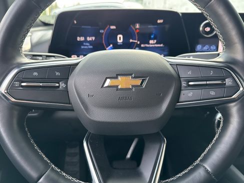 Used 2024 Chevrolet Blazer EV LT image 32