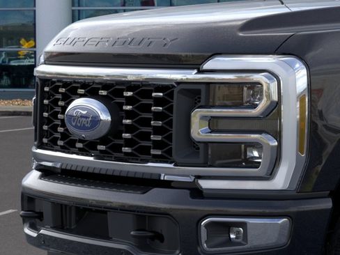 New 2026 Ford F350 Platinum w/ Platinum Plus Package AWD/4WD image 18