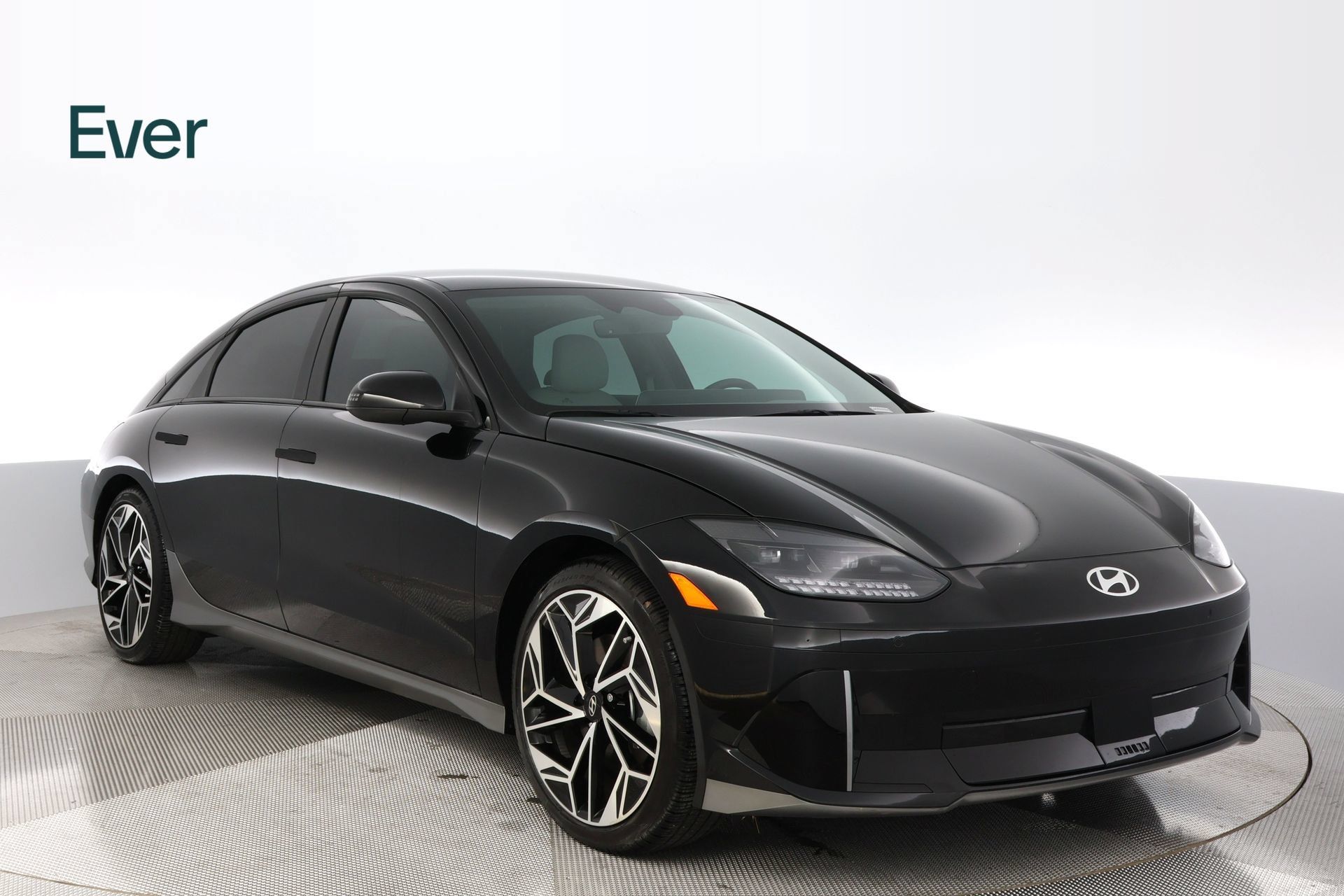 Used 2025 Hyundai Ioniq 6 SEL RWD image 12