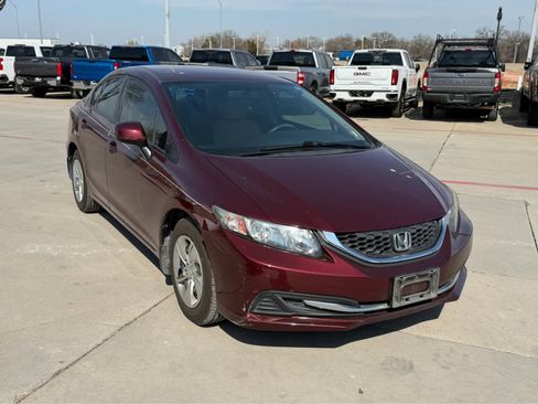 Used 2013 Honda Civic LX image 4