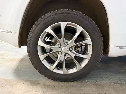 Used 2019 Jeep Grand Cherokee Summit image 11