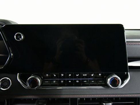 New 2026 Chevrolet Colorado Z71 w/ Z71 Convenience Package 2 image 4