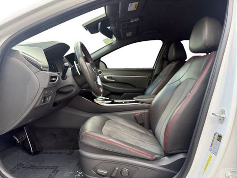 Used 2021 Hyundai Sonata SEL Plus w/ Preferred Accessory Package FWD image 10