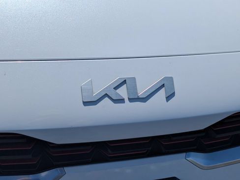 Used 2022 Kia Forte GT-Line w/ GT-Line Technology Package FWD image 11