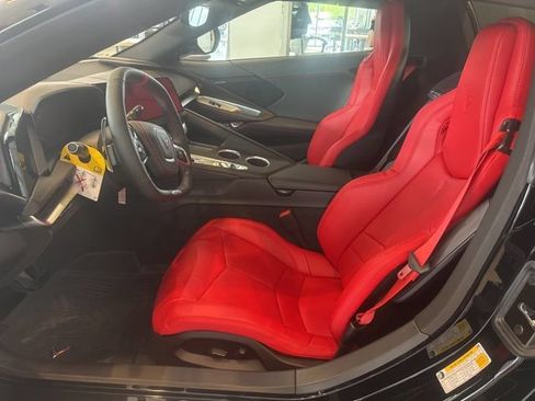Used 2026 Chevrolet Corvette Z06 RWD image 9